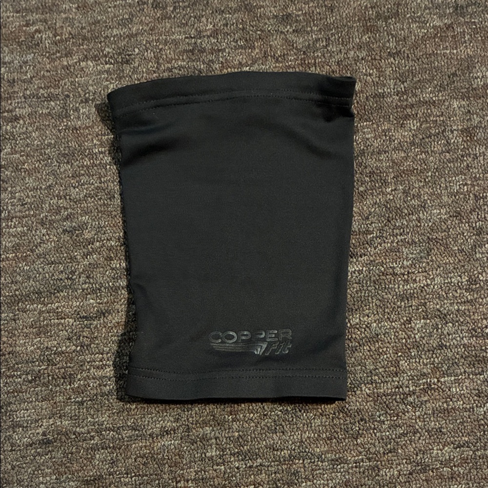 Copper Fit Black Compression Knee Sleeve